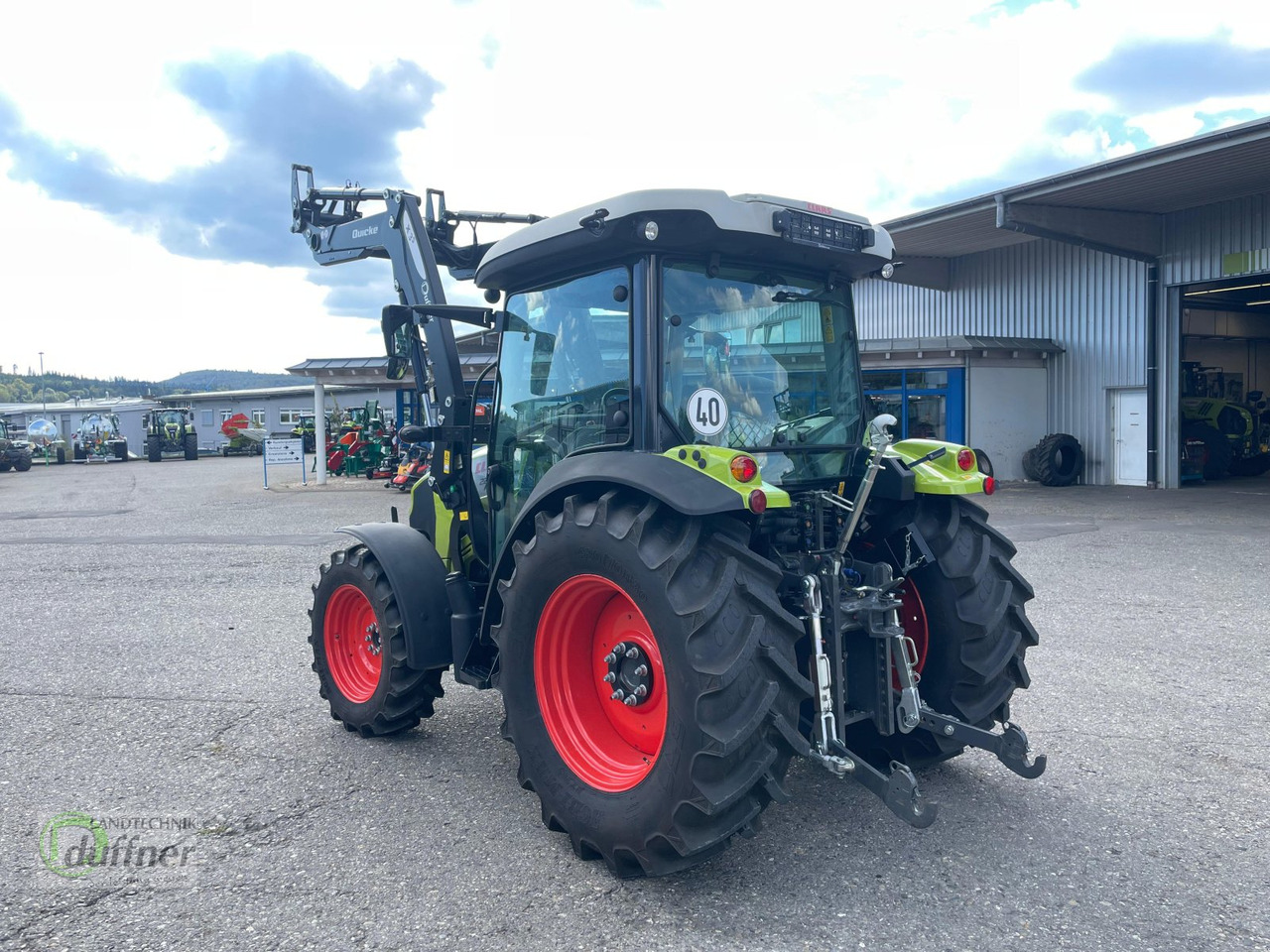 Farm tractor CLAAS Atos 220 C mit Quicke X3S Performance: picture 3