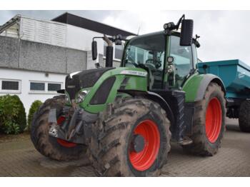 Farm tractor FENDT 724 Vario