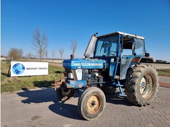 Farm tractor FORD