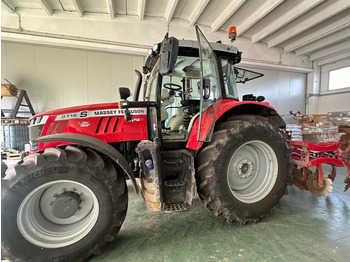 Farm tractor MASSEY FERGUSON 6716