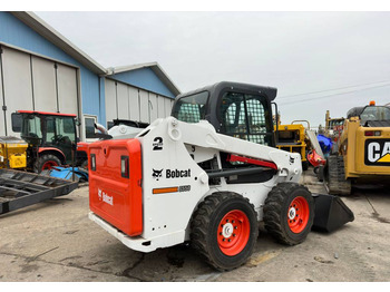 Skid steer loader Bobcat S 550: picture 2