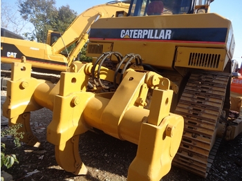 Bulldozer CATERPILLAR D7R: picture 1