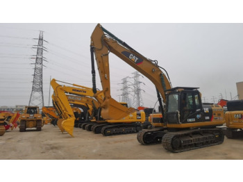 Crawler excavator CATERPILLAR 320D2