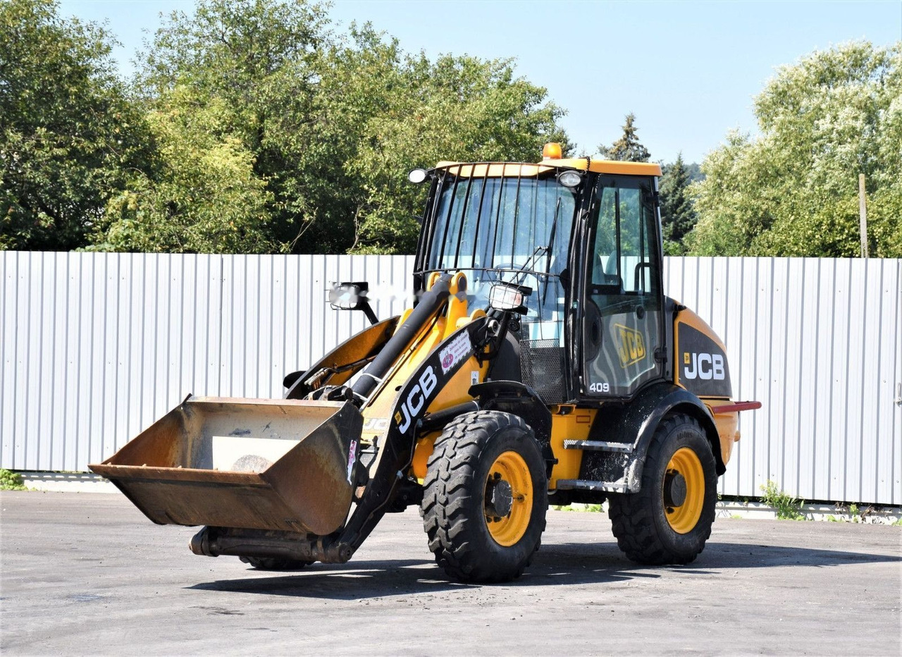 Wheel loader JCB 409: picture 2