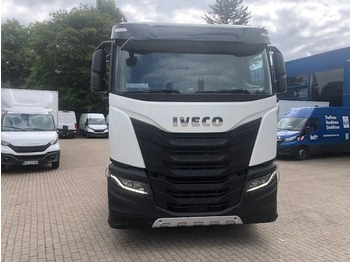 New Tractor unit Iveco AS440X49T/P ON S-Way 357 kW (485 PS), Automatik: picture 2