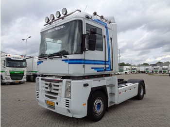 Tractor unit RENAULT Magnum 460