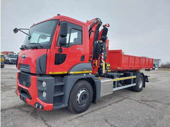 Hook lift truck FORD