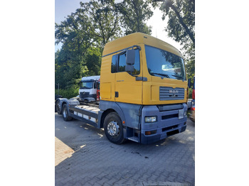 Cab chassis truck MAN TGA 26.400