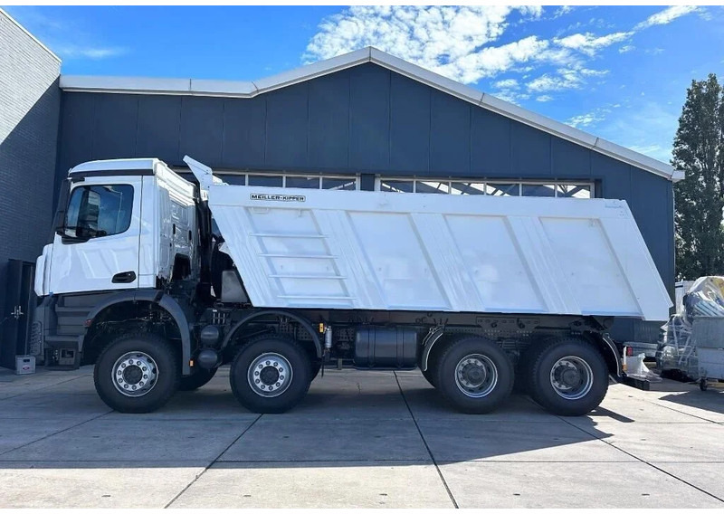 Mercedes-Benz Arocs 4140 K 8x4 Tipper Truck (70 units) on lease Mercedes-Benz Arocs 4140 K 8x4 Tipper Truck (70 units): picture 2