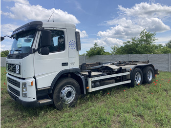 Hook lift truck VOLVO FM13 440